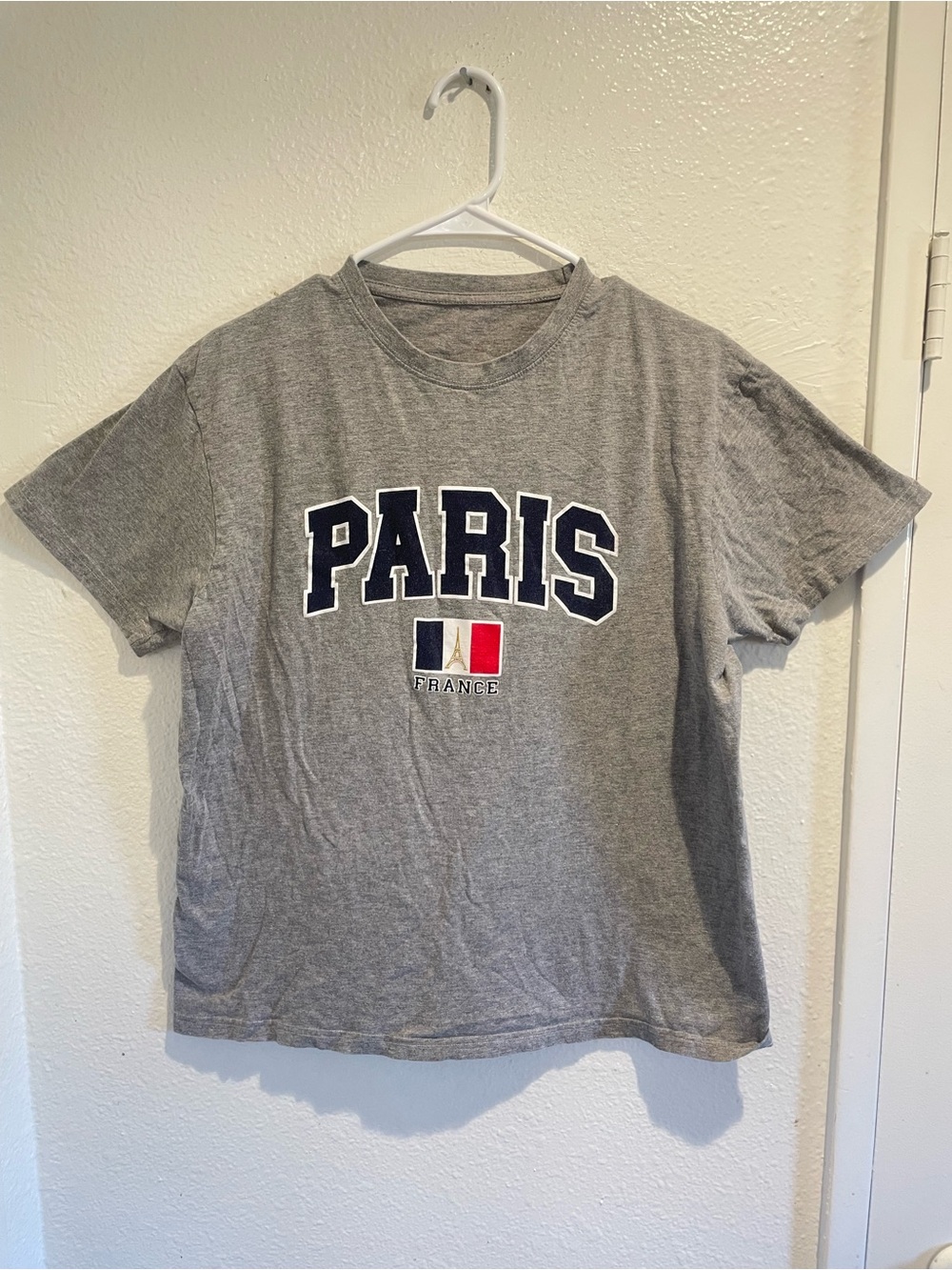 Paris France Varsity Graphic Tee Shirt • Mens Medium Gray 🇫🇷